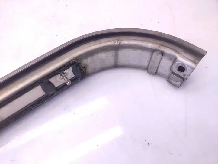 Mercedes-Benz Sprinter W906 (2006 - 2018) A9067660337 Средняя направляющая раздвижной двери — фото 4