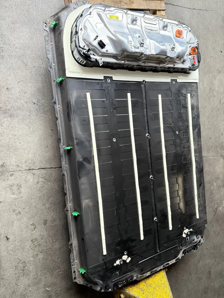 Tesla Model 3 (2017 - 2023) 1522312 Аккумулятор гибридного / электрического автомобиля — фото 1