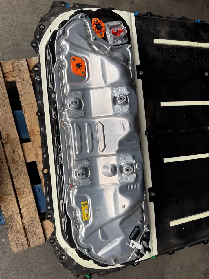 Tesla Model 3 (2017 - 2023) 1522312 Аккумулятор гибридного / электрического автомобиля — фото 7