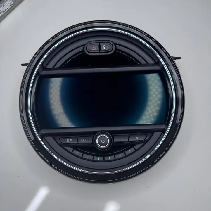 Mini Clubman F54 (2015 - 2019) 9354027 Магнитола / мультимедийная система — фото 11