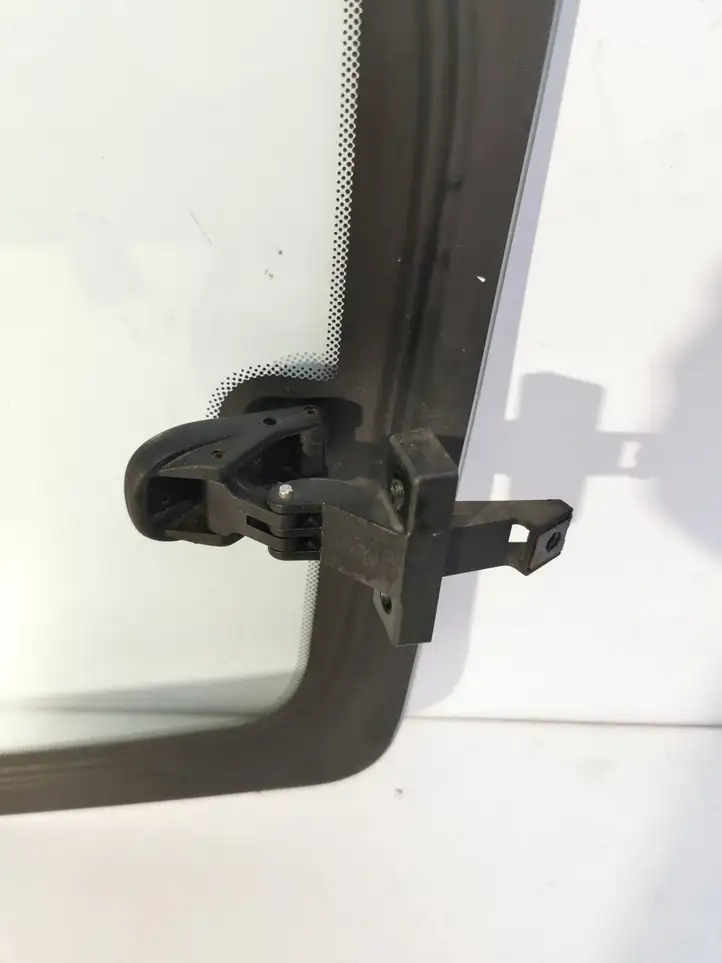 Peugeot Bipper (2008 - 2011) 43R004025 Стекло раздвижной двери — фото 4