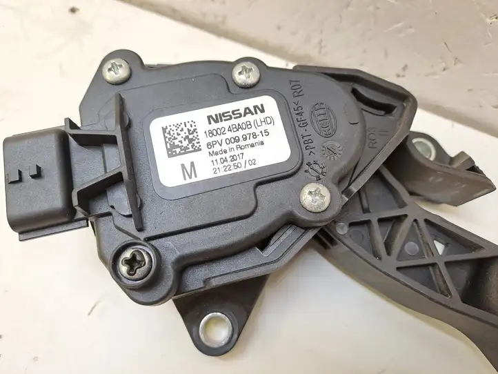 Nissan Qashqai (2013 - 2017) 180024BA0B Педаль акселератора — фото 7