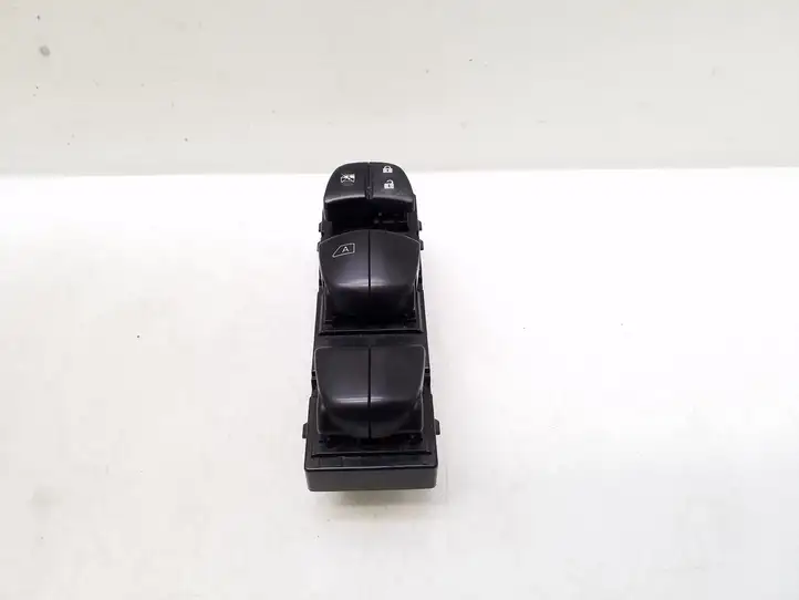 Nissan Qashqai (2013 - 2017) Кнопка стеклоподъемников — фото 3