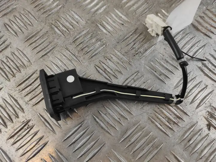Toyota RAV 4 (XA40) (2012 - 2018) 15A718 Кнопка открытия задней двери — фото 4