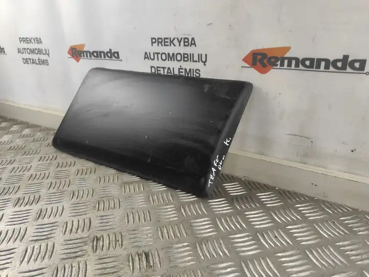 Renault Trafic II (X83) (2002 - 2014) 8200036099 Молдинги двери багажника — фото 2
