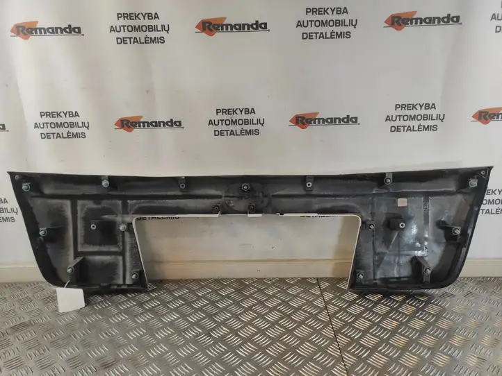 Toyota Prius (XW50) (2015 - ) Подсветка номера — фото 8