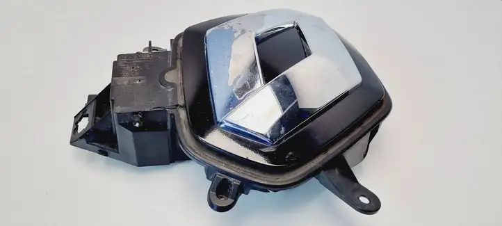 Renault Zoe (2012 - ) 1119985X Крышка зарядного разъема — фото 1