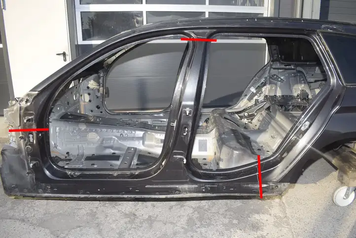 BMW 5 G30 G31 (2016 - ) Передний порог кузова — фото 1