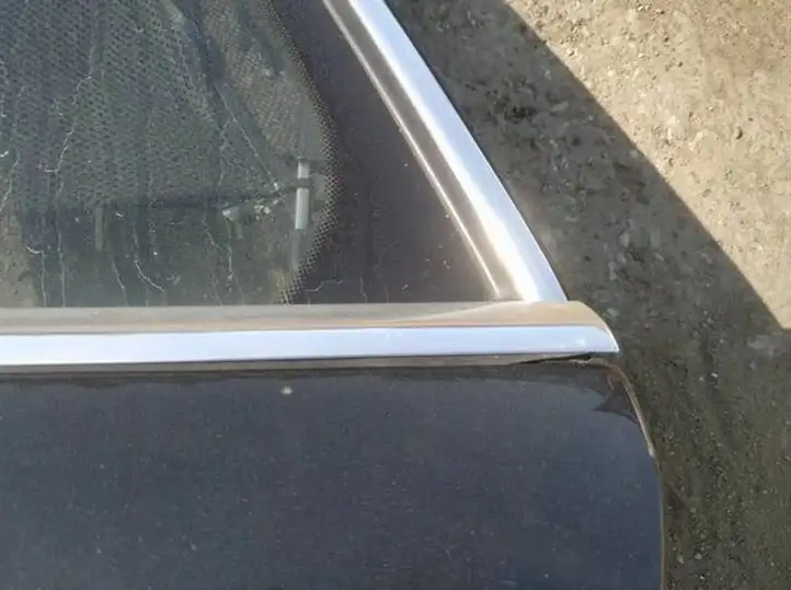 Volkswagen Phaeton (2002 - 2008) Накладка стекла задней двери — фото 2