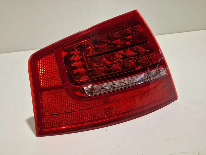 Audi A8 S8 D3 4E (2007 - 2010) 4E0945095H Задний фонарь в кузове — фото 6