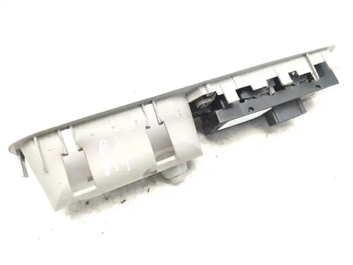 Volvo C70 (2005 - 2009) 30773433 Кнопка стеклоподъемников — фото 3