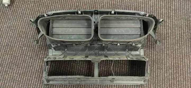 BMW 6 F12 F13 (2010 - 2018) 8050401 Дефлектор воздуха — фото 1