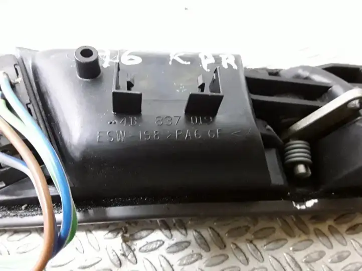 Audi A6 S6 C5 4B (1997 - 2001) 4B0837019 Внутренняя ручка двери — фото 2
