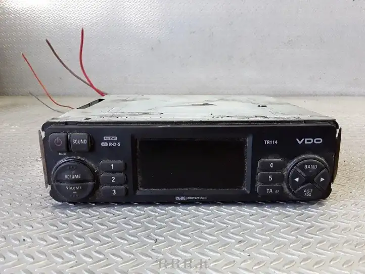 Iveco Daily Daily 30.8 - 9 (1995 - 2008) VDOTR114 Магнитола / мультимедийная система — фото 1