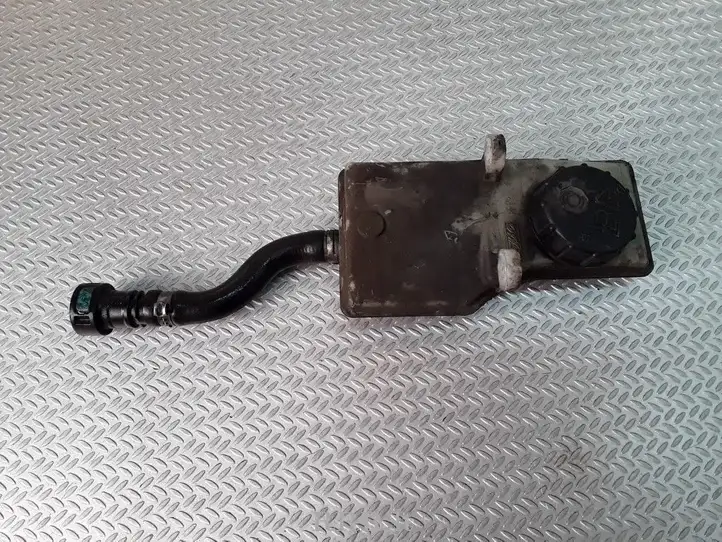 Ford Focus (2005 - 2008) 03350886381 Бачок тормозной жидкости — фото 1