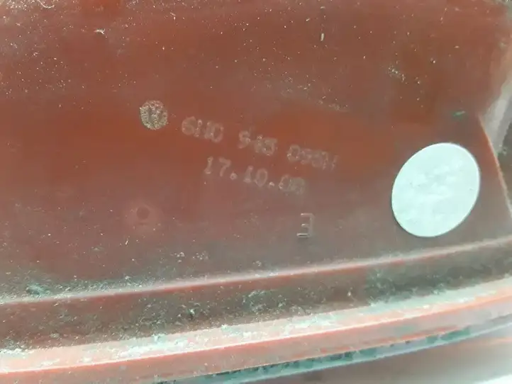 Volkswagen Polo III 6N 6N2 6NF (1994 - 2001) 6N0945095H Задний фонарь в кузове — фото 2
