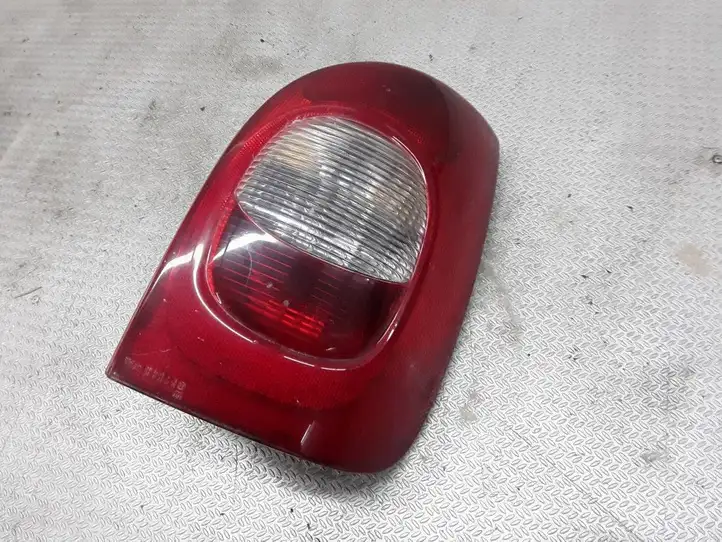 Citroen Xsara Picasso (1999 - 2012) 9631563980 Задний фонарь в кузове — фото 1