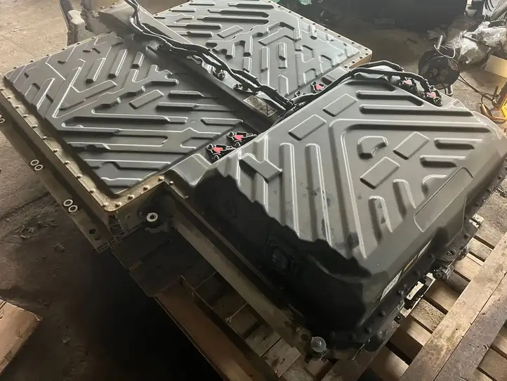 Mercedes-Benz EQB (2021 - ) A2433400703 Аккумулятор гибридного / электрического автомобиля — фото 1