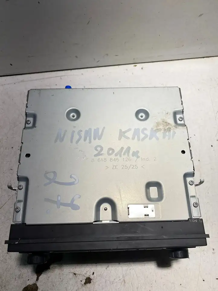 Nissan Qashqai (2010 - 2013) 7612830052 Магнитола / мультимедийная система — фото 2