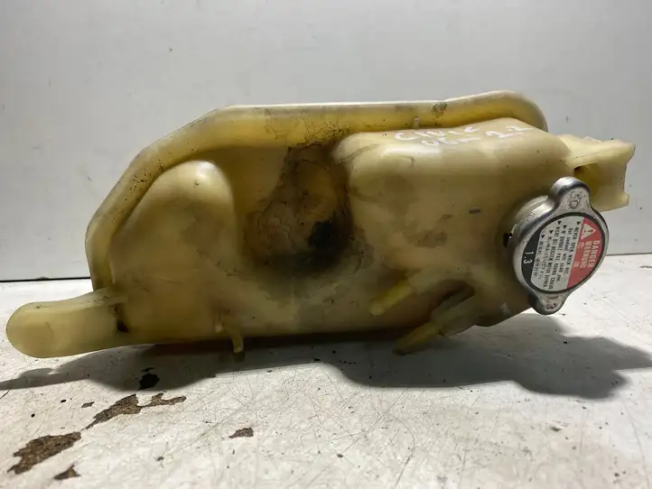 Honda Civic (2006 - 2011) Крышка расширительного бачка — фото 1