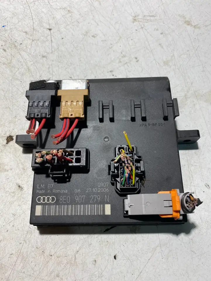 Audi A6 S6 C6 4F (2004 - 2008) 8E0907279N Модуль комфорта — фото 1