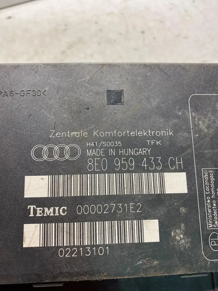 Audi A4 S4 B7 8E 8H (2004 - 2009) 8E0959433CH Модуль комфорта — фото 3