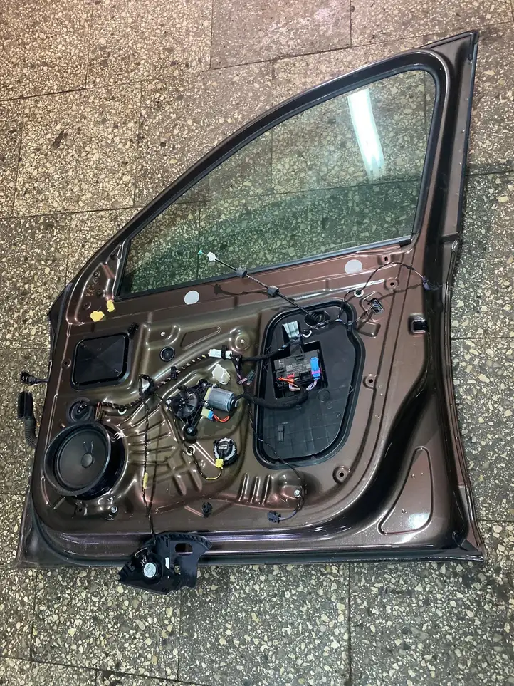 Skoda Octavia Mk3 (5E) (2013 - 2019) Дверь — фото 2
