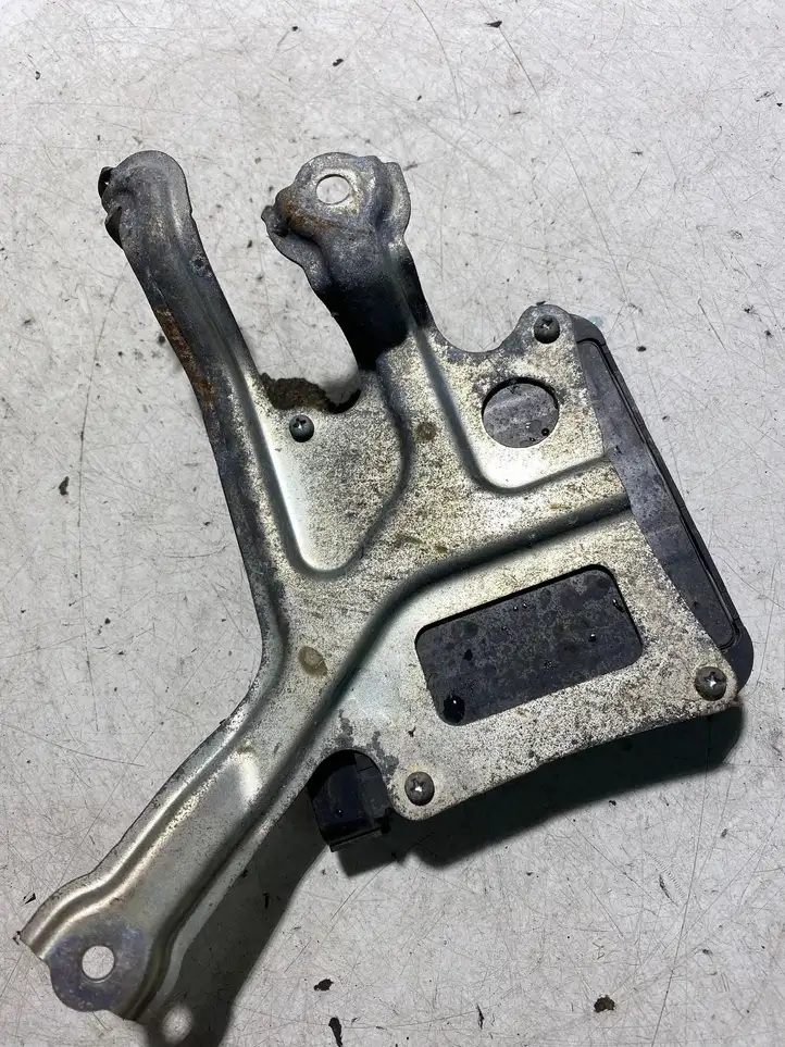Toyota Corolla Verso AR10 (2004 - 2009) 8987171010 Блок управления форсунками — фото 2