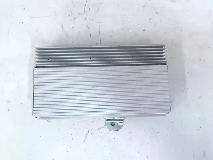 Dodge Grand Caravan (2007 - 2020) 05107086AH Усилитель звука — фото 3