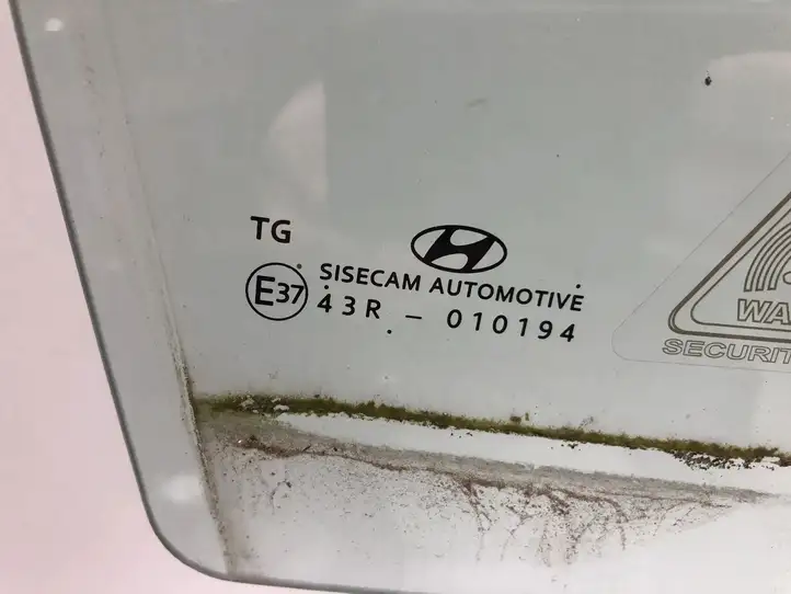 Hyundai i10 (2019 - ) Стекло передней двери — фото 3