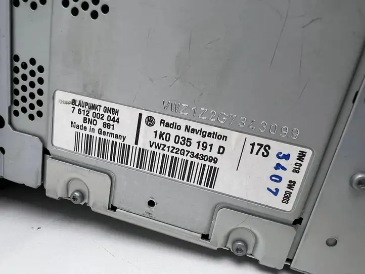 Volkswagen Cross Touran I (2006 - 2010) 1K0035191D Магнитола / мультимедийная система — фото 6
