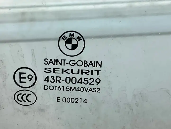 BMW X3 F25 (2010 - 2017) 43R004529 Стекло передней двери — фото 3