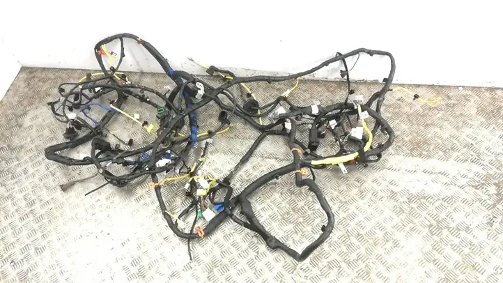 Kia Sportage (2016 - 2018) 91700F1101 Прочая электропроводка — фото 1