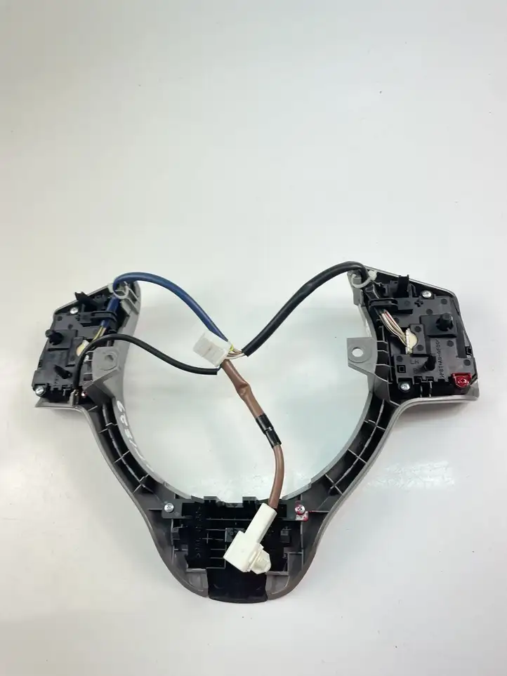 Toyota Yaris (2009 - 2012) 3413T232 Переключатель регулировки рулевой колонки — фото 3