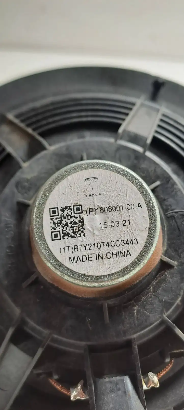 Tesla Model X (2021 - ) 160800100A Твитер задних дверей — фото 3