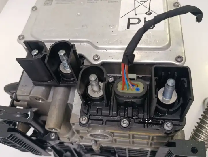 Mercedes-Benz GLC X254 (2023 - ) A0009827824 Зарядное устройство — фото 3