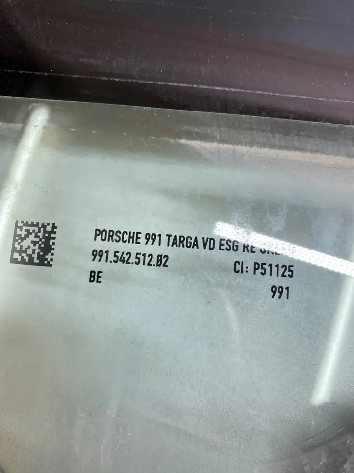 Porsche 911 991 (2011 - 2019) 99154251202 Стекло передней двери — фото 5