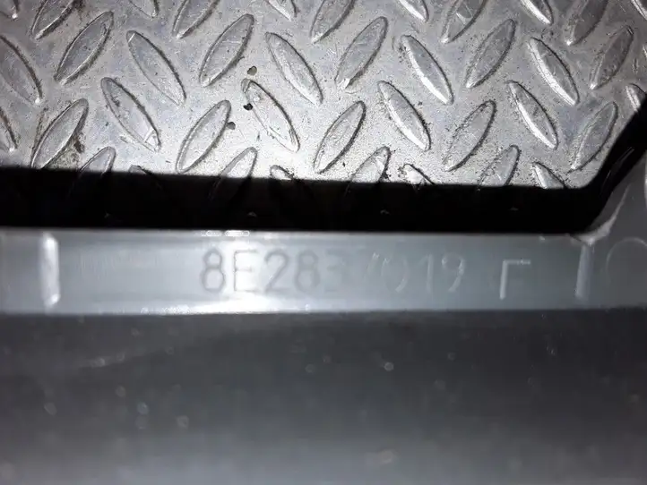 Audi A4 S4 B6 8E 8H (2000 - 2006) 8E2837019 Внутренняя ручка двери — фото 2