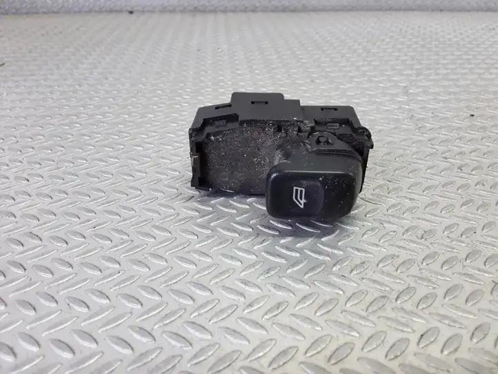 Volvo S60 (2000 - 2004) 8685288 Кнопка стеклоподъемников — фото 1