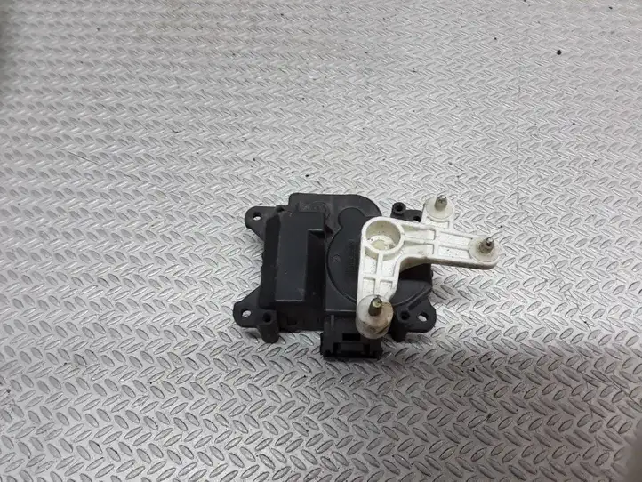 Toyota Yaris (2003 - 2005) 0637007900 Двигатель задвижки потока воздуха — фото 1