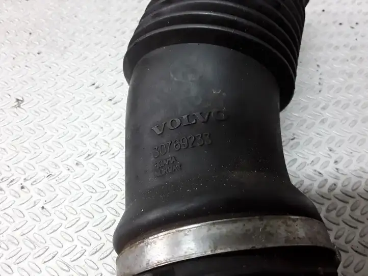 Volvo XC90 (2006 - 2014) 30769233 Трубка подачи воздуха — фото 2
