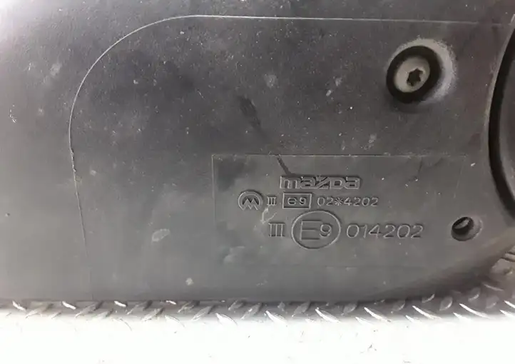 Mazda 2 (2003 - 2007) E9014202 Боковое зеркало с электроприводом — фото 6