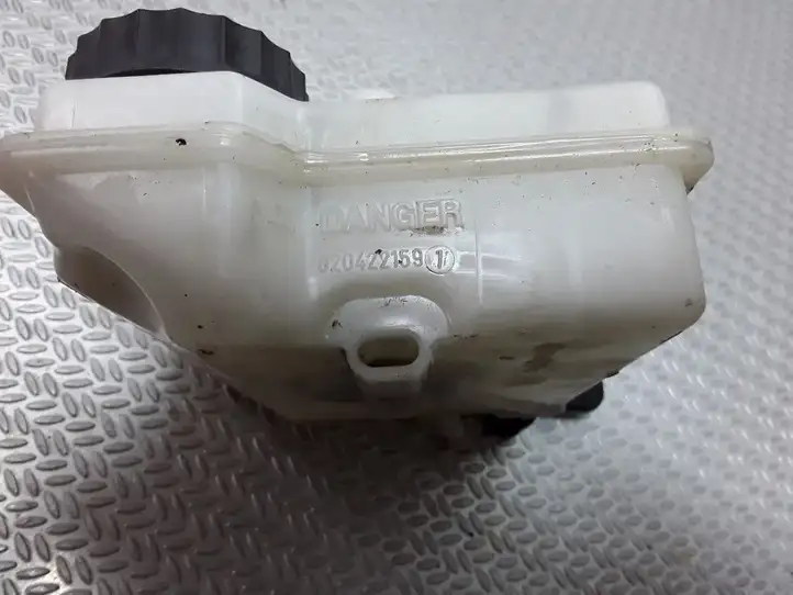 Citroen Xsara Picasso (1999 - 2012) 020422159 Бачок тормозной жидкости — фото 2