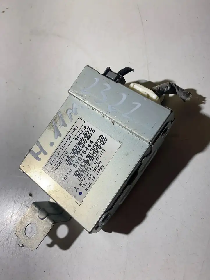Honda Accord (2008 - 2016) 39113TL0G01M1 USB модуль — фото 1