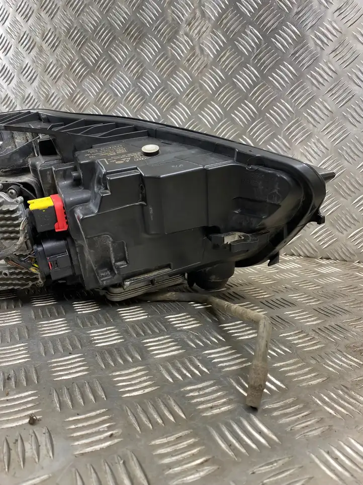 Audi A6 Allroad C7 (2014 - 2018) 4G0941035A Передняя фара — фото 7