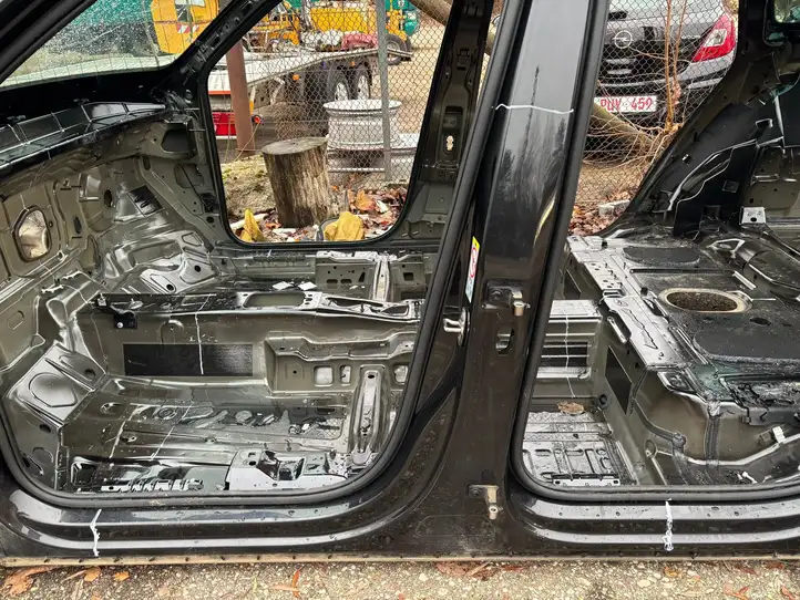 Skoda Kodiaq (2017 - ) Передний порог кузова — фото 1