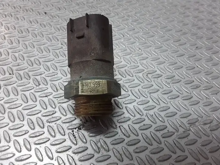 Audi A3/S3 8L (2000 - 2003) 1J0959481 Датчик температуры охлаждающей жидкости — фото 1