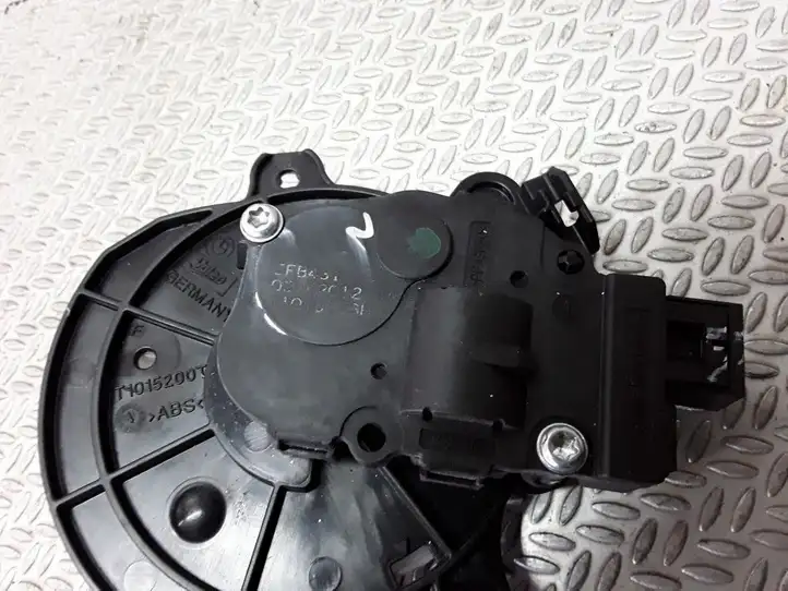 BMW 3 F30 F35 F31 (2012 - 2018) T1015556H Двигатель задвижки потока воздуха — фото 2