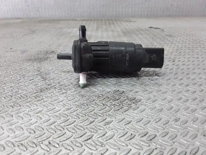 Seat Leon (1M) (1998 - 2006) 1T0955651A Насос омывателя стекла — фото 1