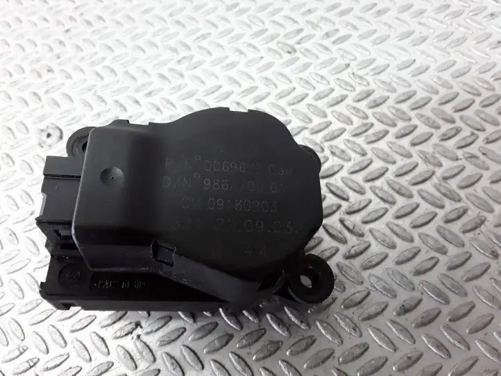 Saab 9-3 Ver2 (2003 - 2007) 006967E Двигатель задвижки потока воздуха — фото 1